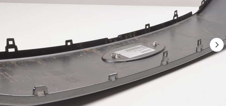 Doku der Montagepunkte des "Grills" von eBay.