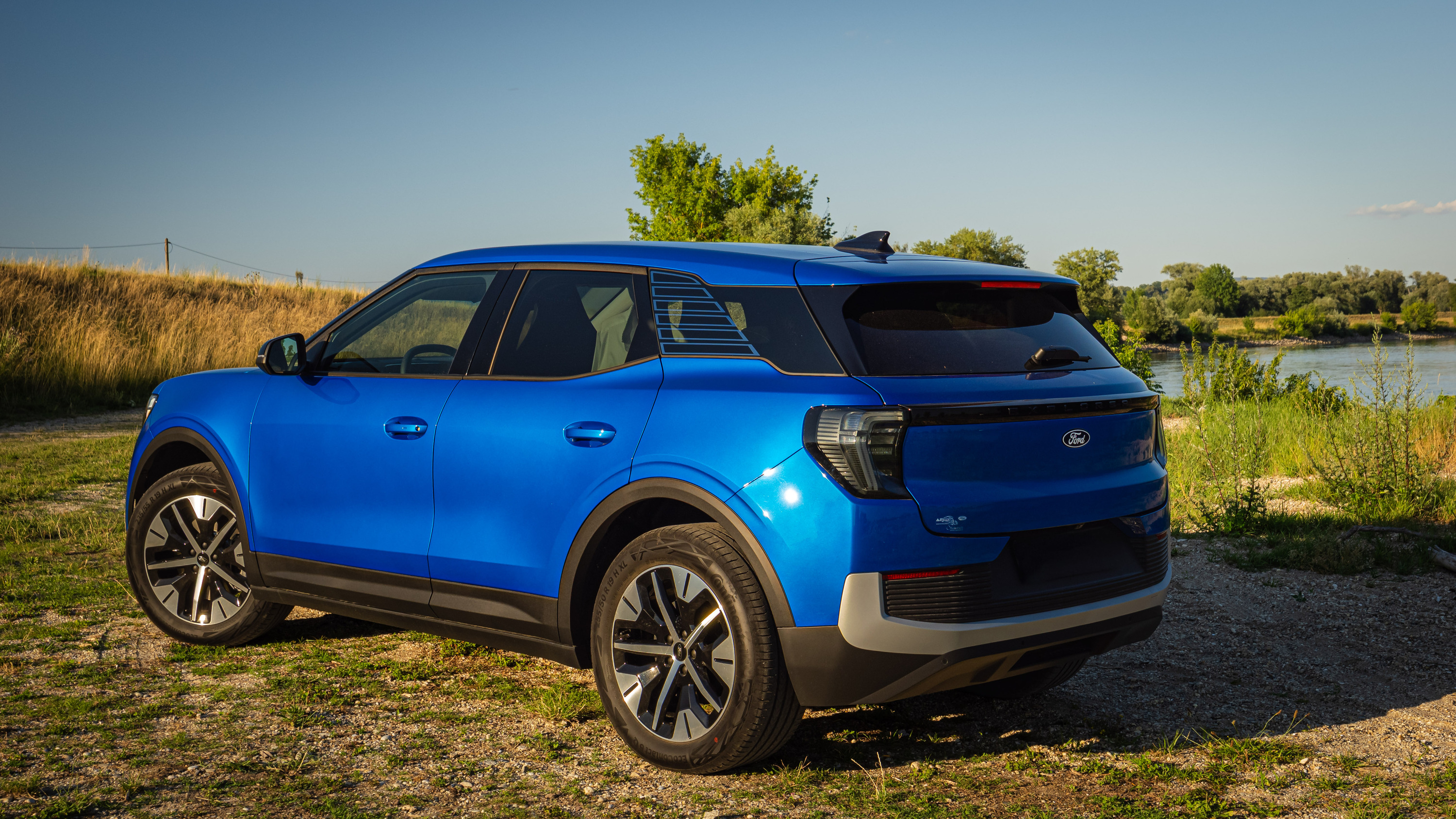explore the Explorer