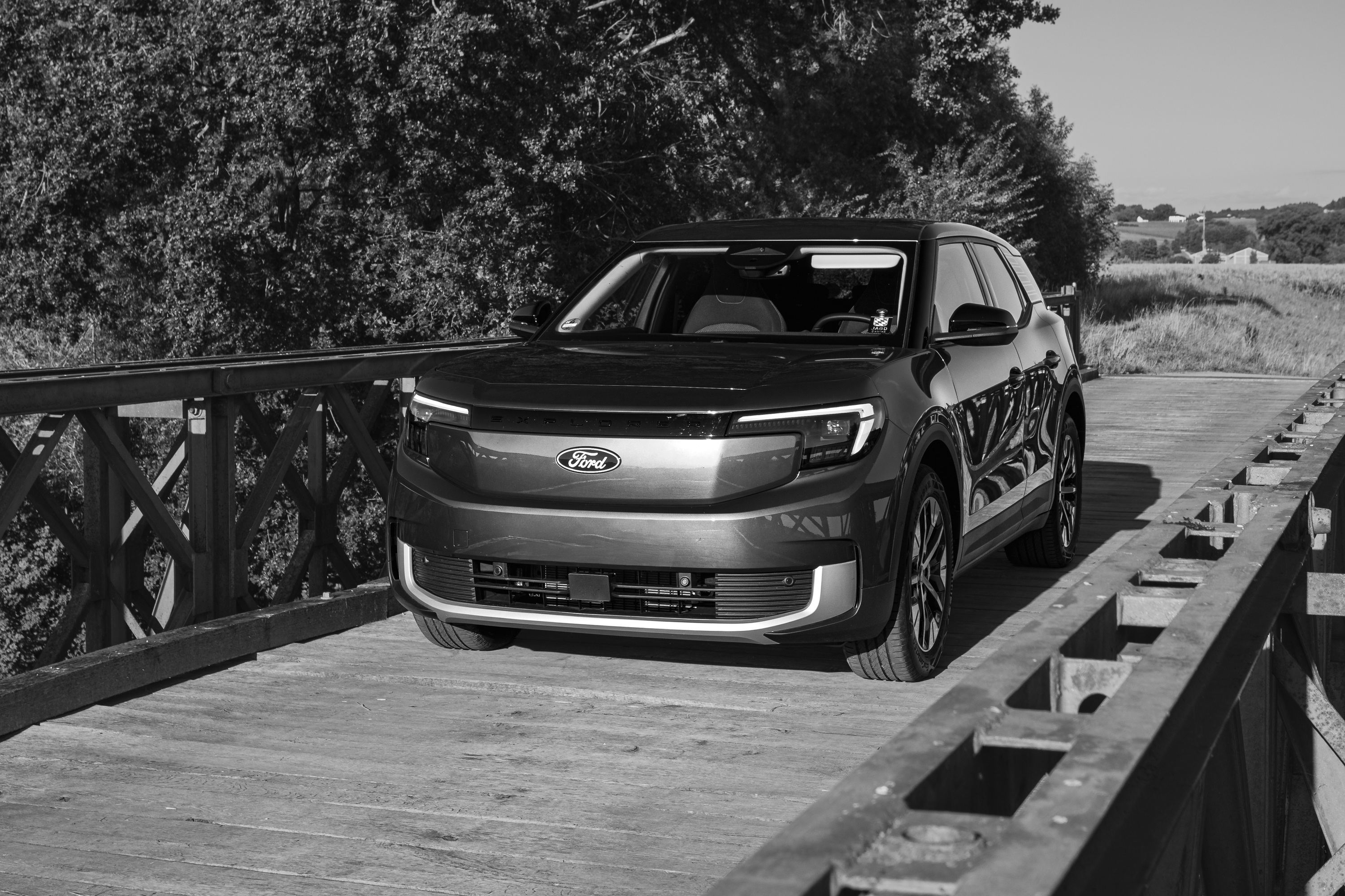 Explorer SW